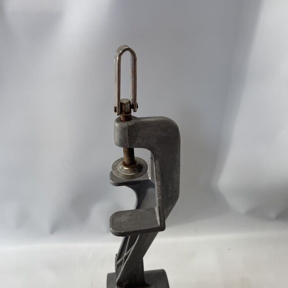 Vitantonio Victorio Strainer Model #200 Replacement Part: Body/Clamp Assembly - Picture 9 of 10